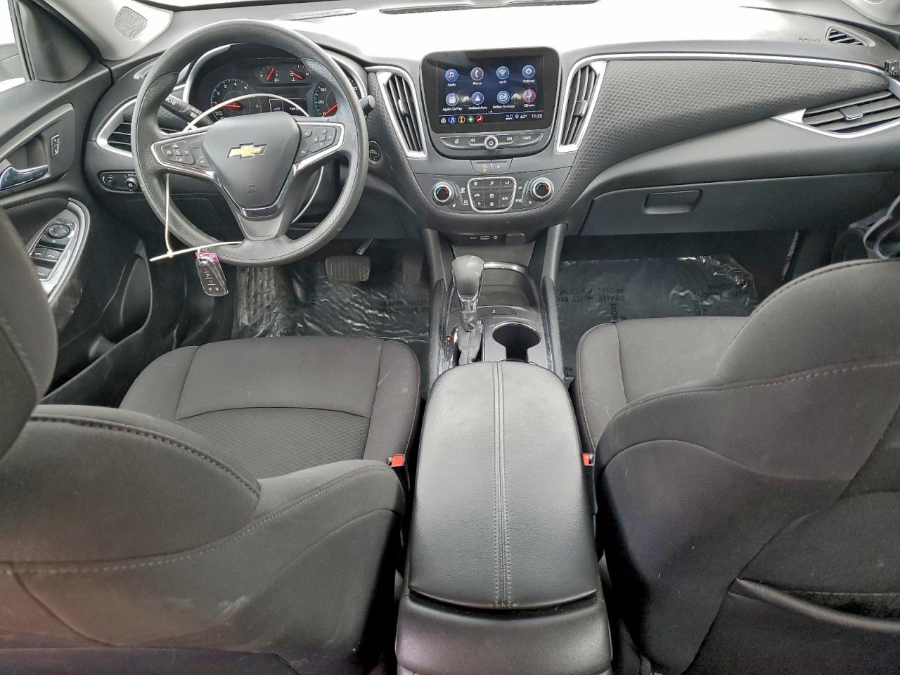 2023 CHEVROLET MALIBU LT photo 8