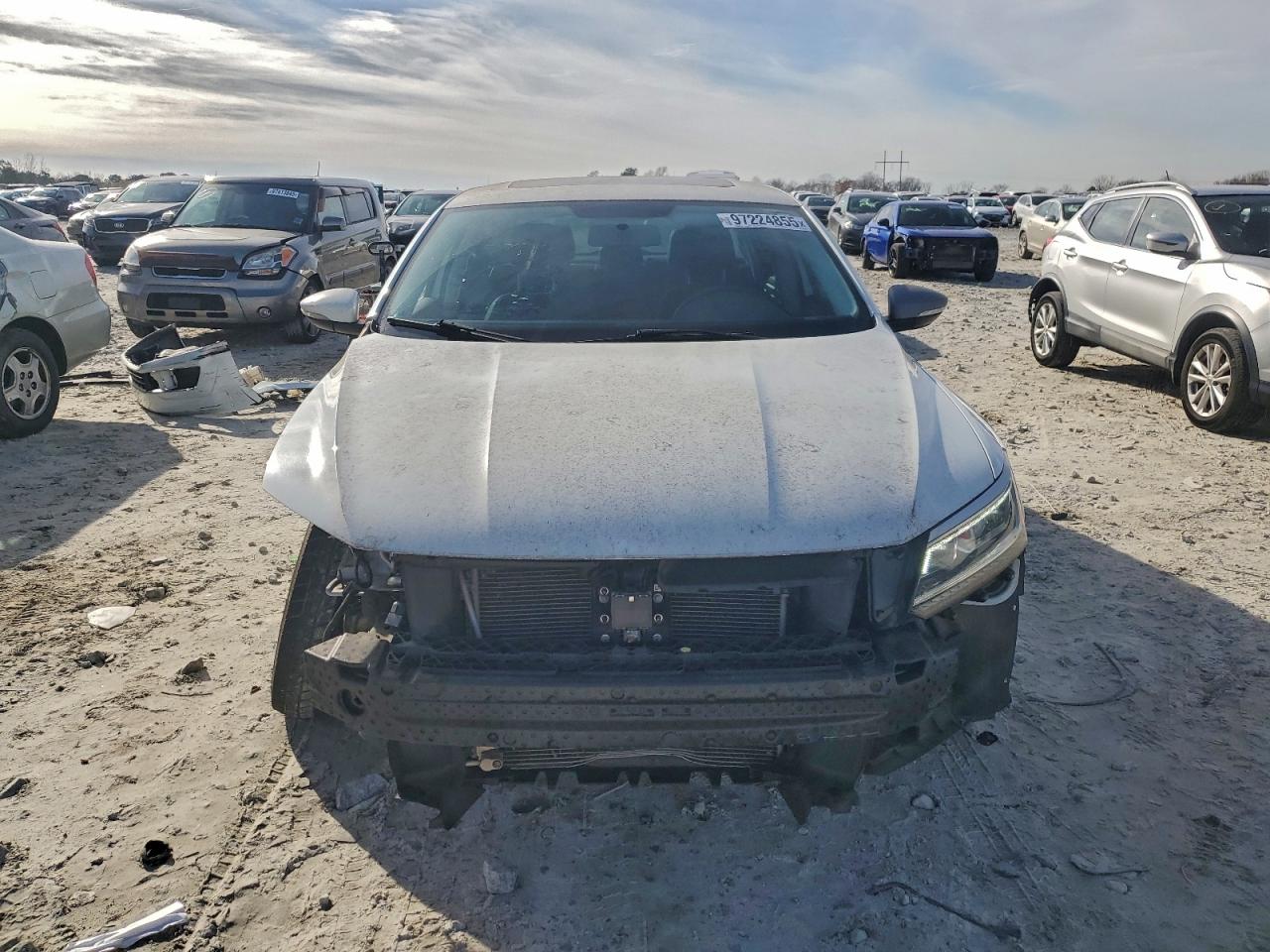 2017 VOLKSWAGEN PASSAT SE photo 13