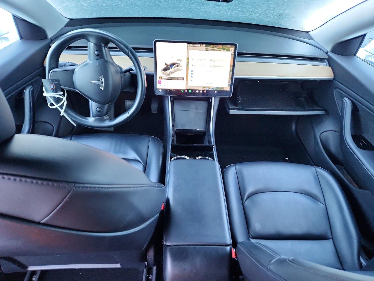2018 TESLA MODEL 3 photo 8