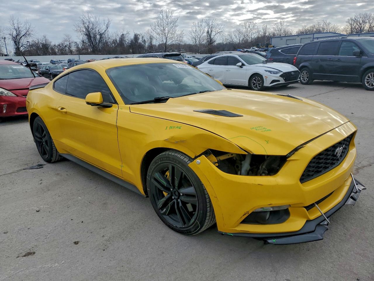 2015 FORD MUSTANG photo 10