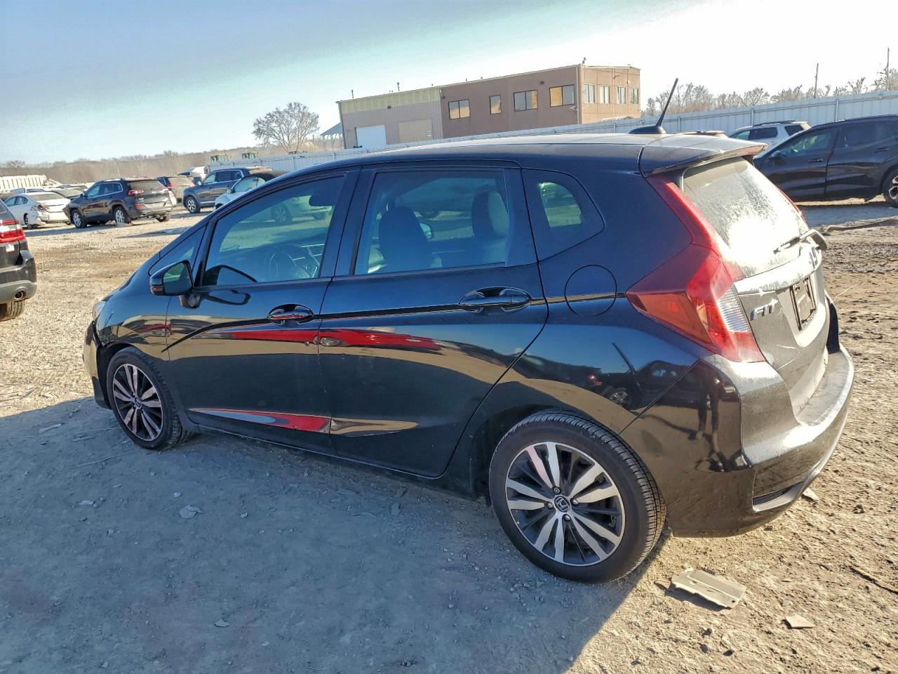 2018 HONDA FIT EX photo 2