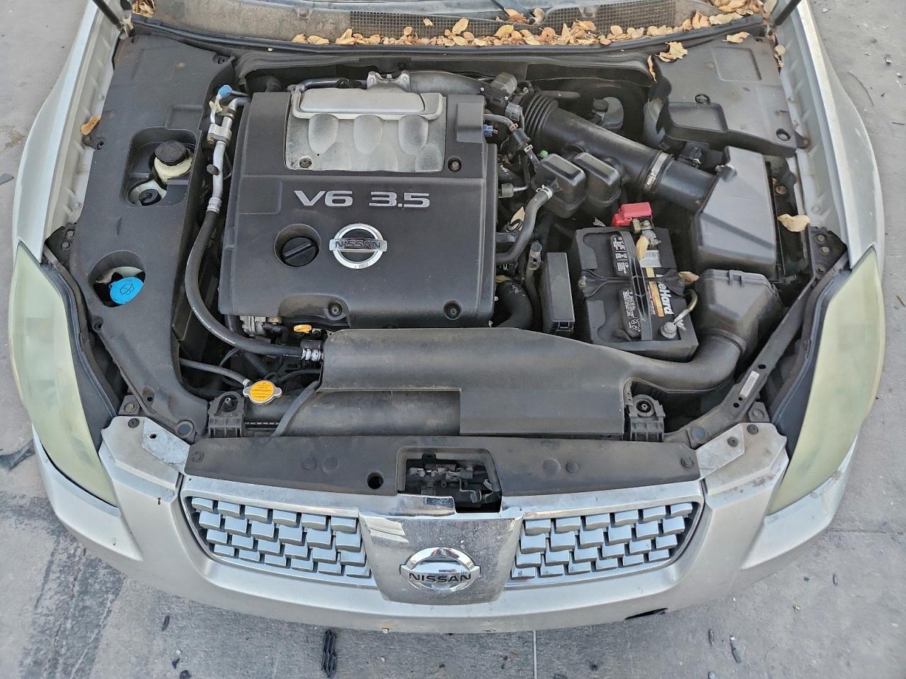2004 NISSAN MAXIMA SE photo 21