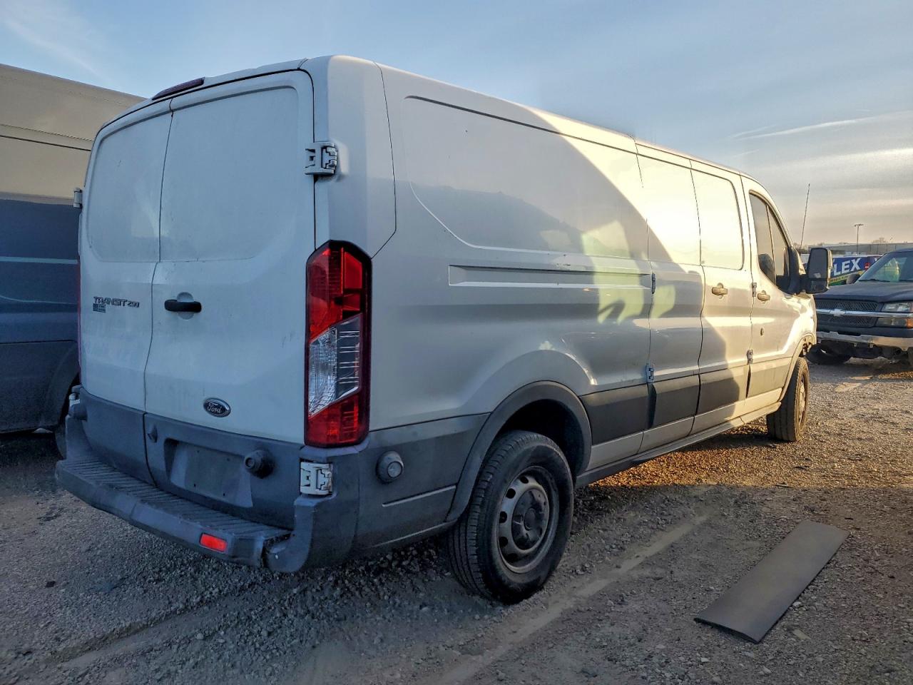 2016 FORD TRANSIT T-250 photo 7