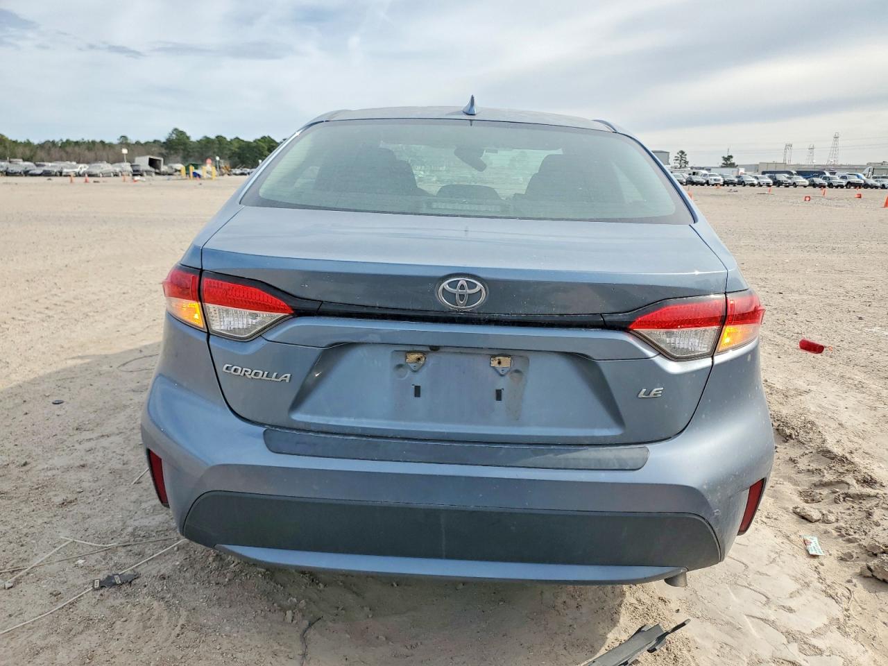 2020 TOYOTA COROLLA LE photo 6
