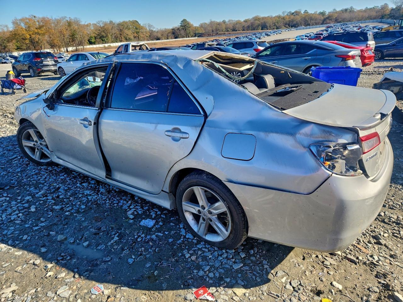 2012 TOYOTA CAMRY BASE photo 2