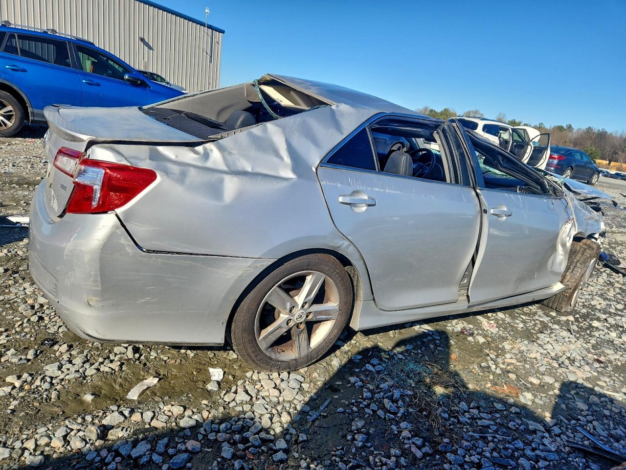2012 TOYOTA CAMRY BASE photo 3