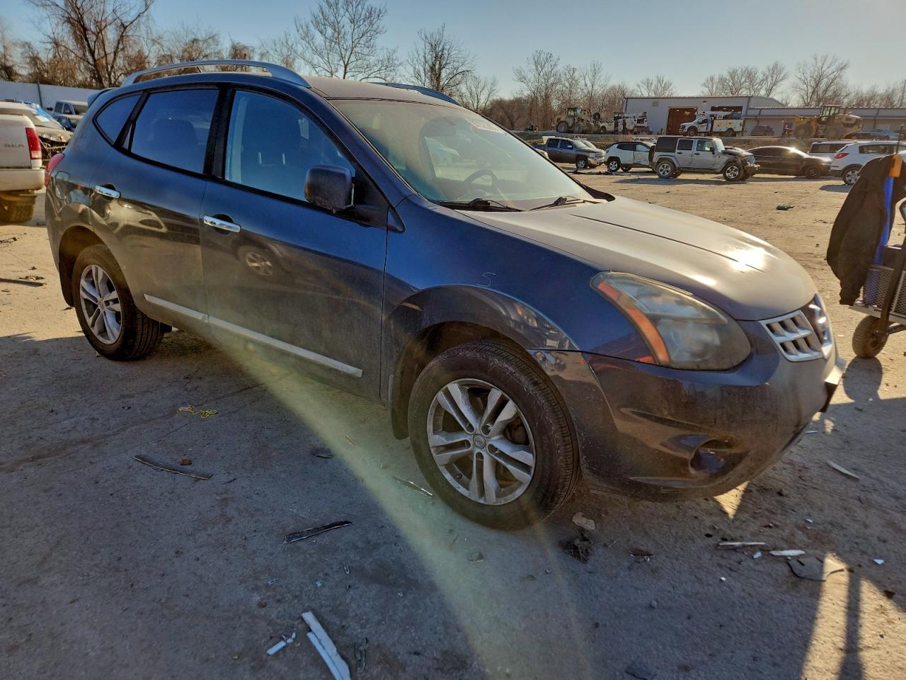 2015 NISSAN ROGUE SELECT S photo 4