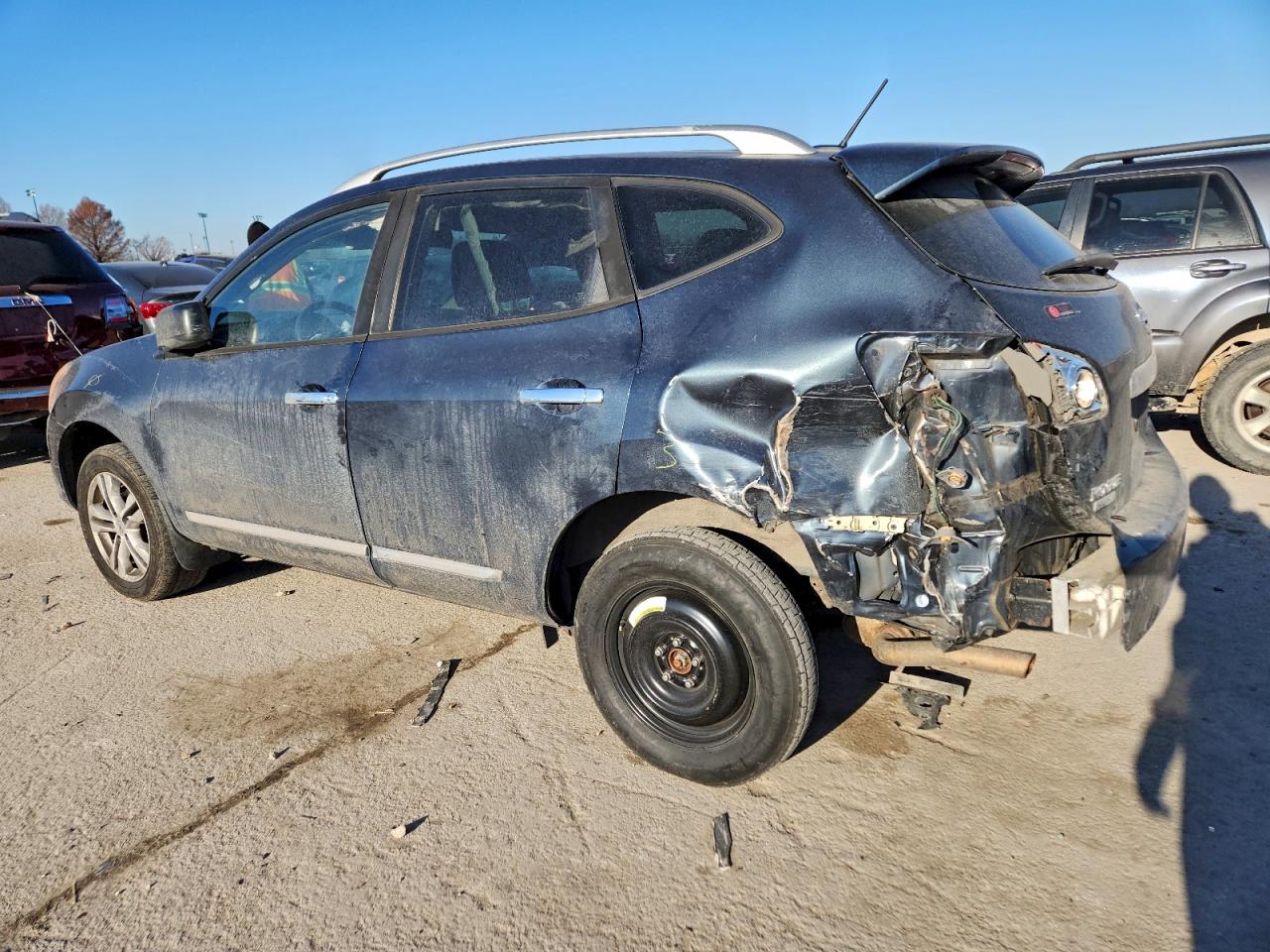 2015 NISSAN ROGUE SELECT S photo 2