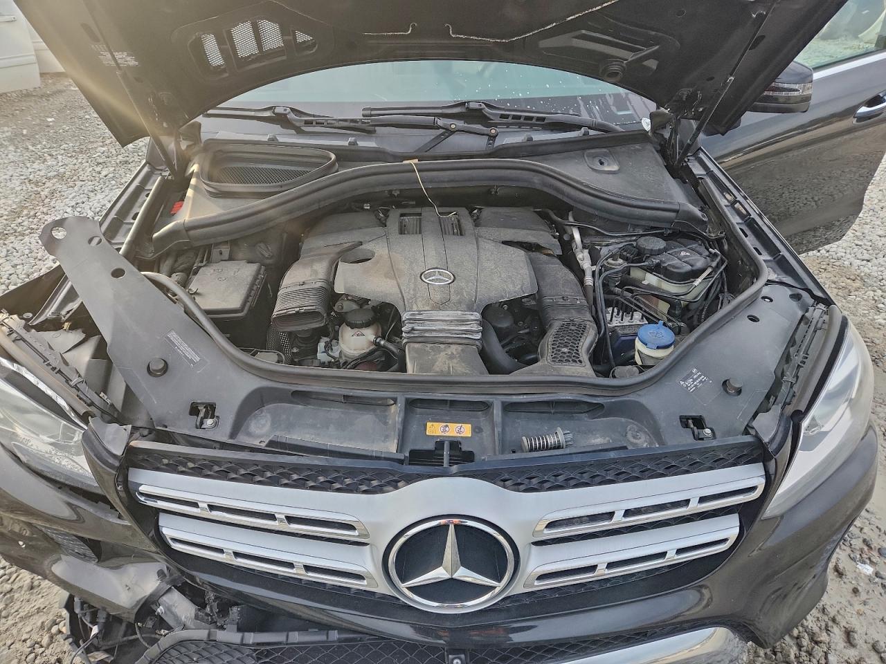 2017 MERCEDES-BENZ GLS 450 4MATIC photo 23
