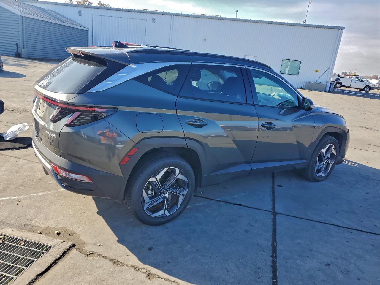 2024 HYUNDAI TUCSON LIMITED photo 3