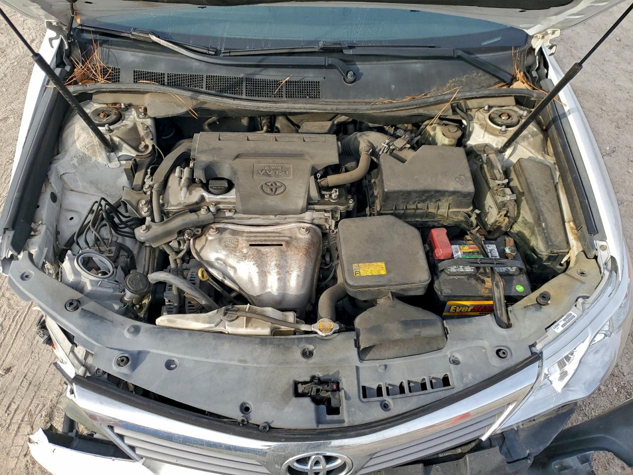 2014 TOYOTA CAMRY L photo 21