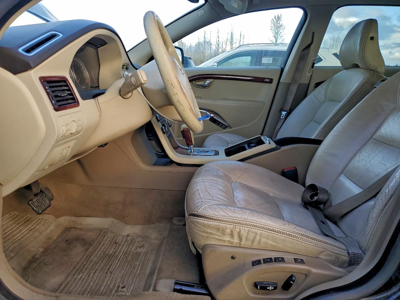 2008 VOLVO XC70 photo 7