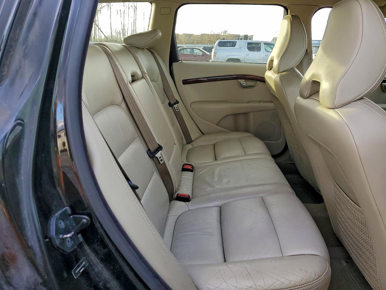 2008 VOLVO XC70 photo 11