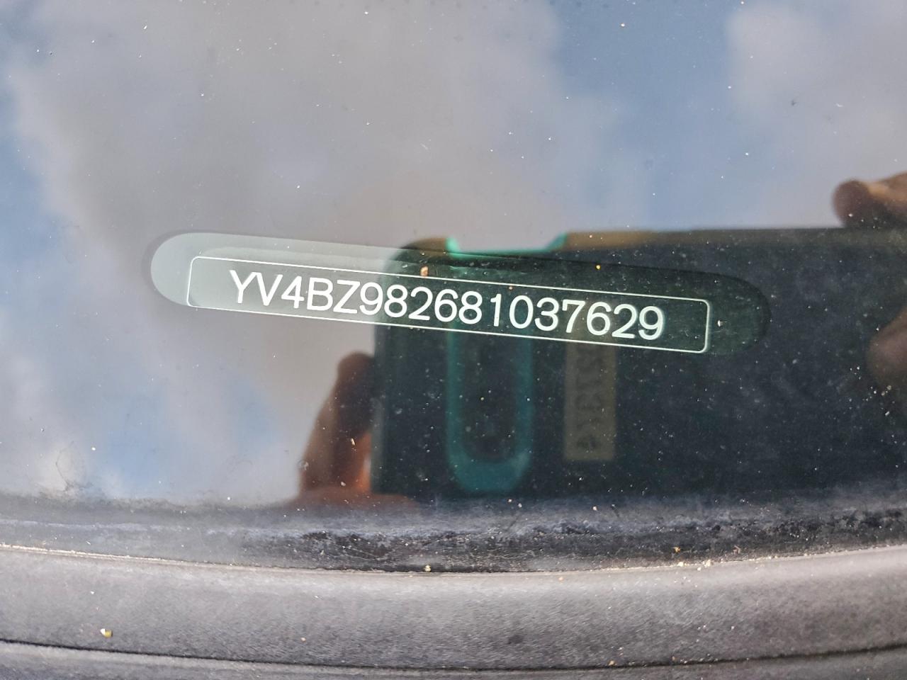 2008 VOLVO XC70 photo 13
