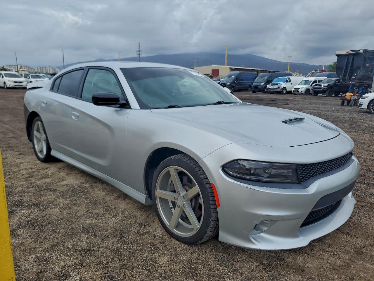 2020 DODGE CHARGER R/T photo 4