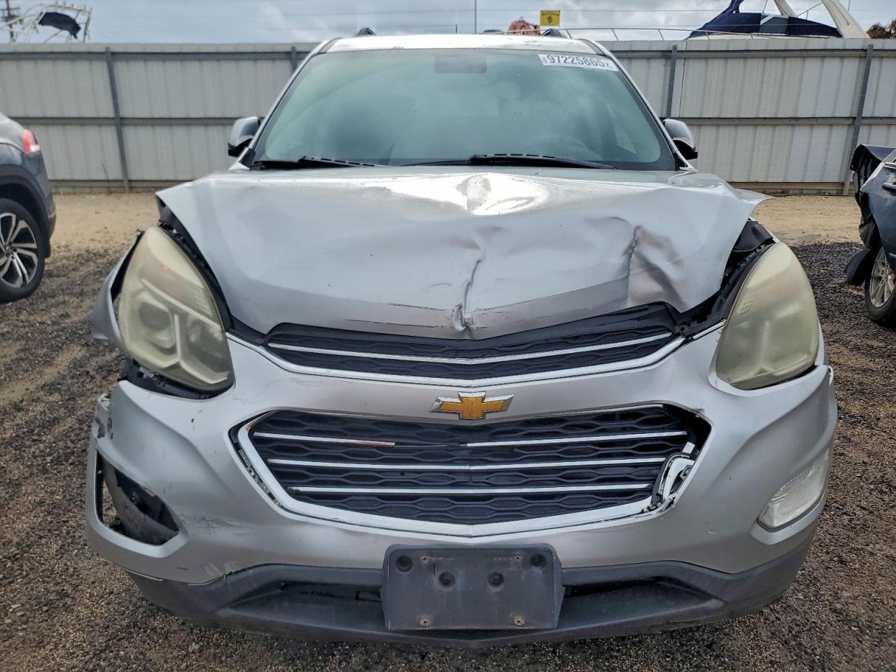2016 CHEVROLET EQUINOX LT photo 5