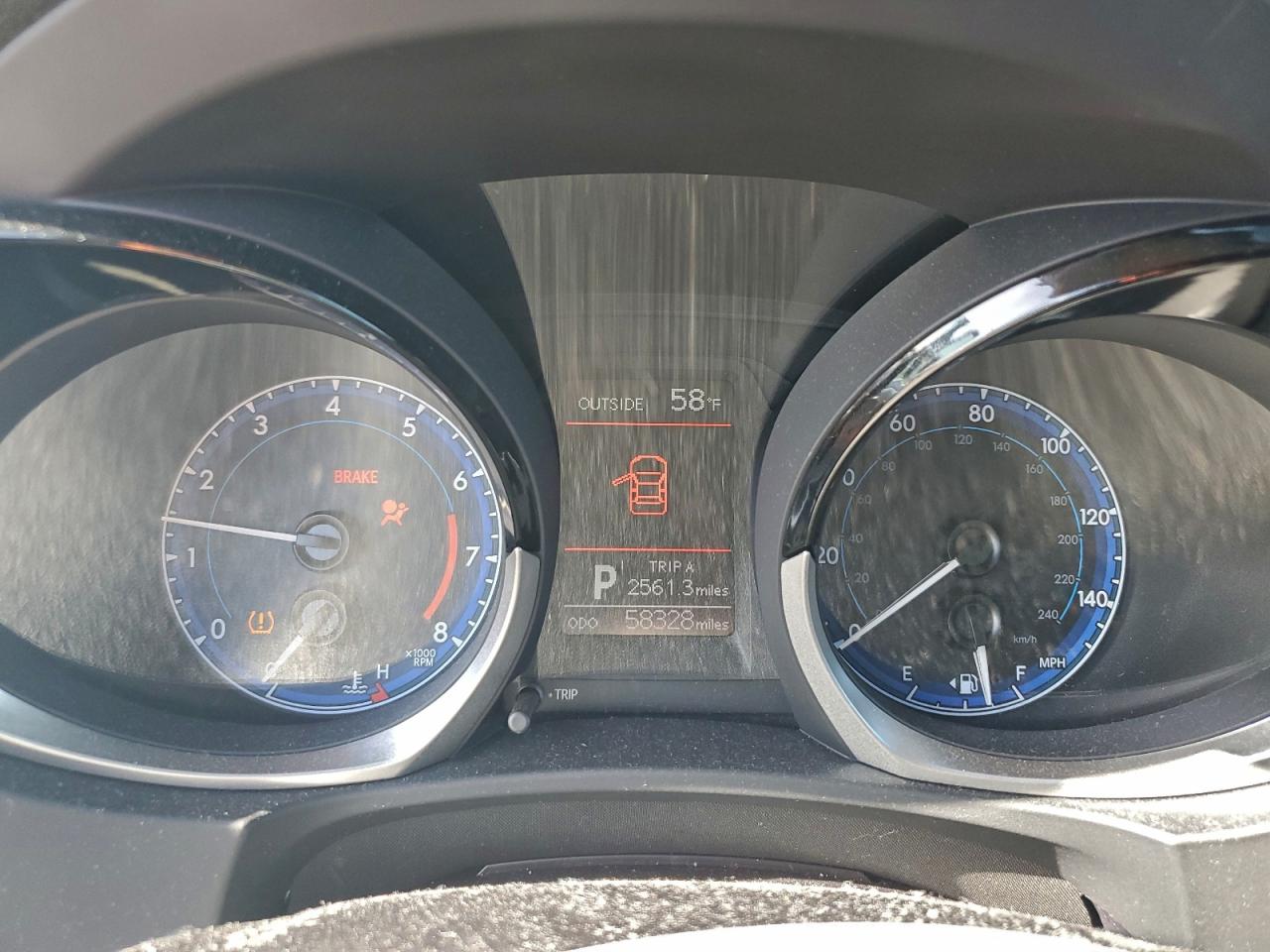 2016 TOYOTA COROLLA L photo 33