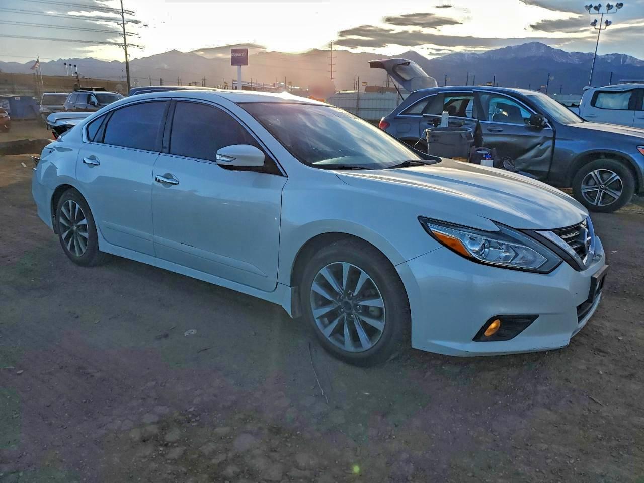 2016 NISSAN ALTIMA 2.5 photo 10
