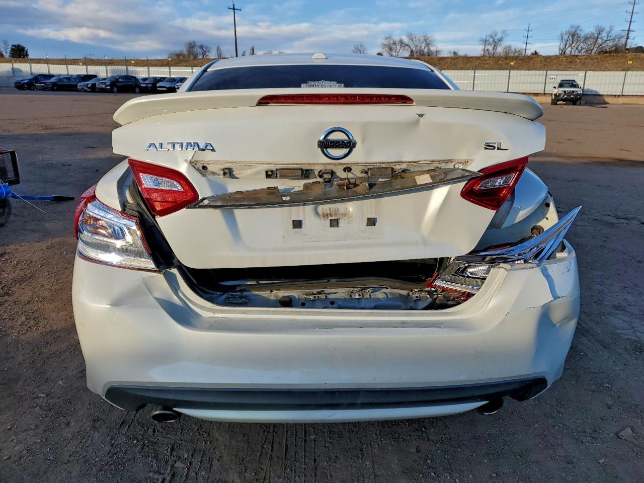 2016 NISSAN ALTIMA 2.5 photo 16