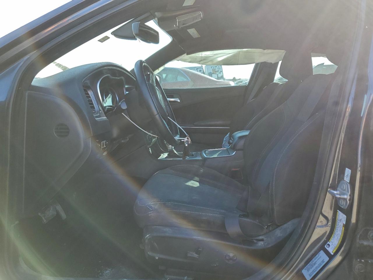 2016 DODGE CHARGER SXT photo 7