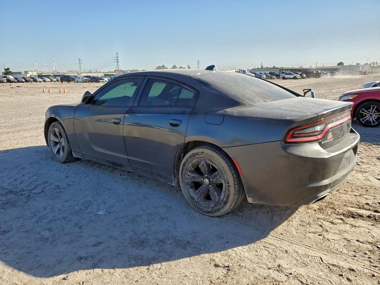 2016 DODGE CHARGER SXT photo 2