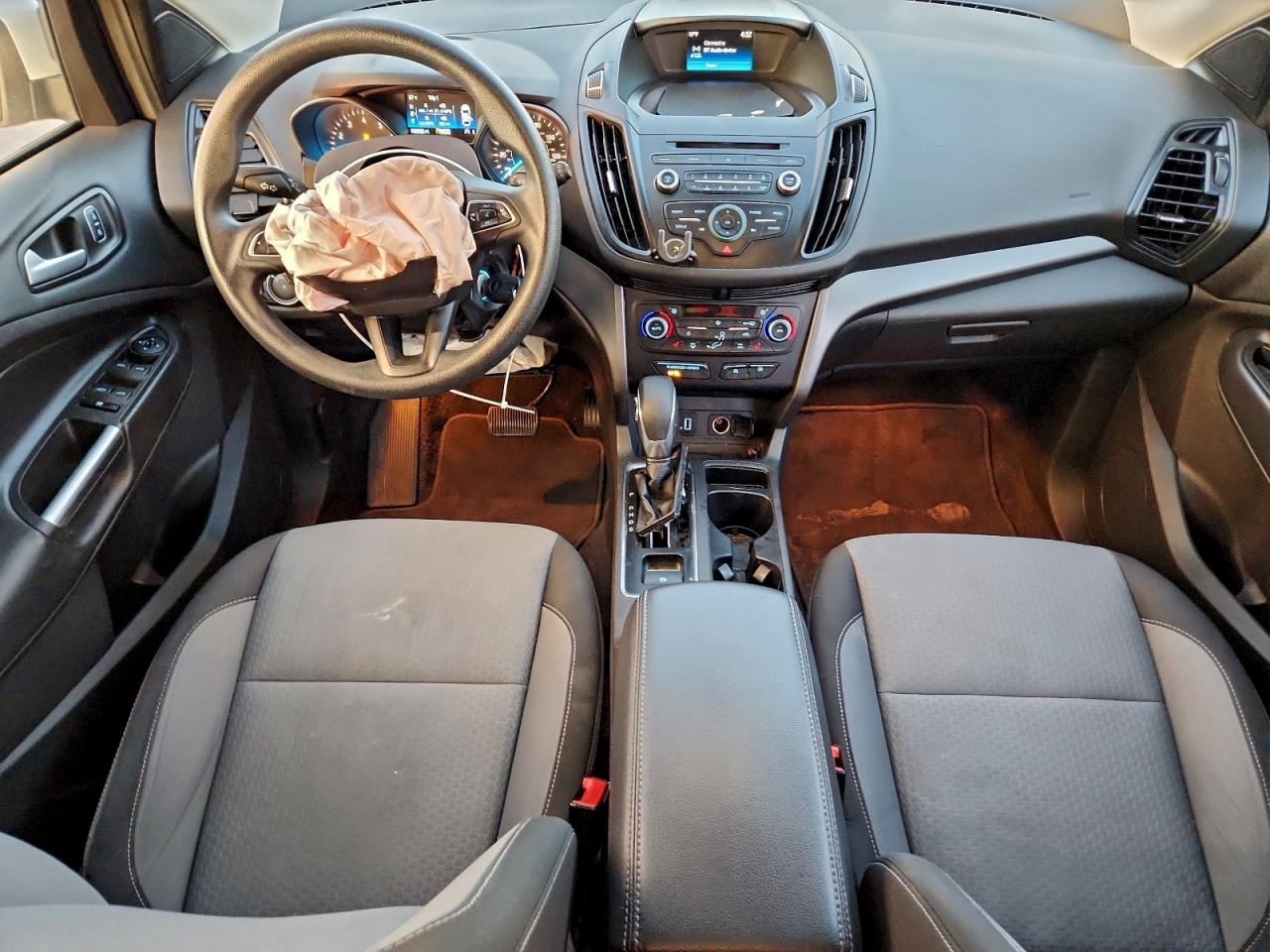 2018 FORD ESCAPE SE photo 15