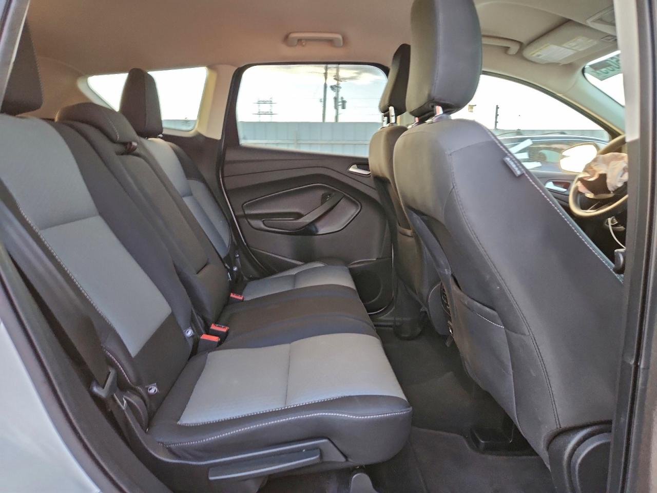 2018 FORD ESCAPE SE photo 21