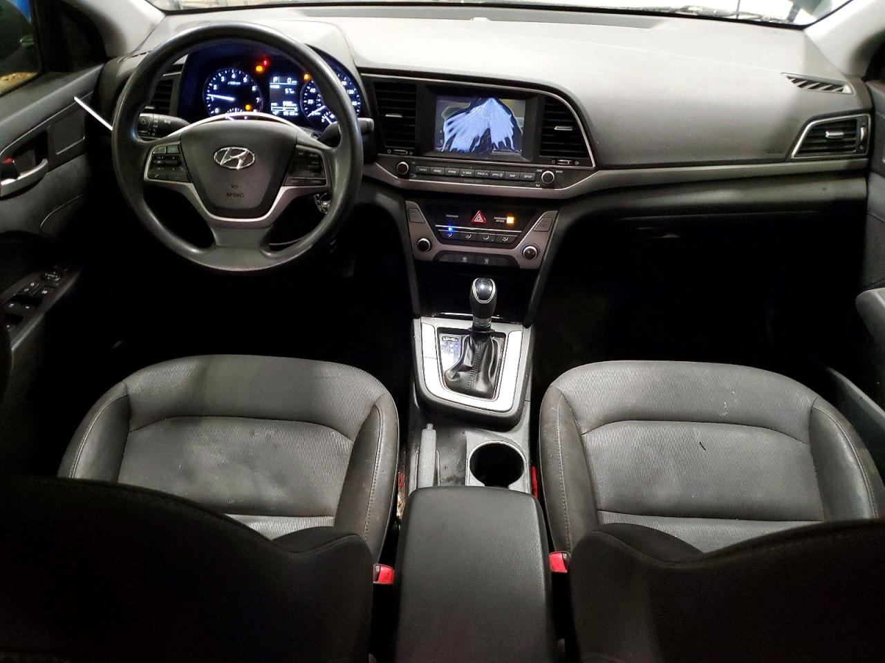 2018 HYUNDAI ELANTRA SE photo 8