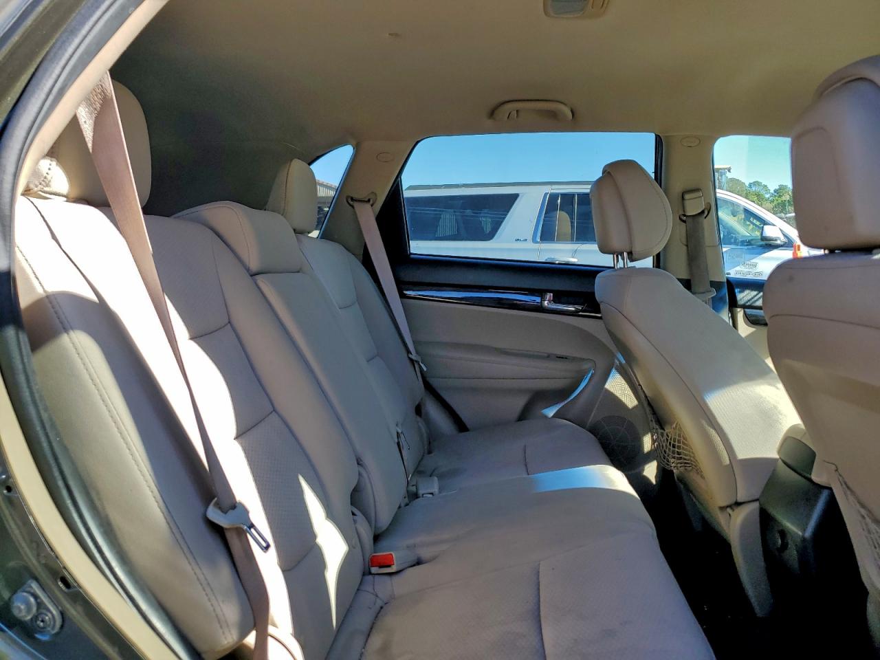 2012 KIA SORENTO BASE photo 28