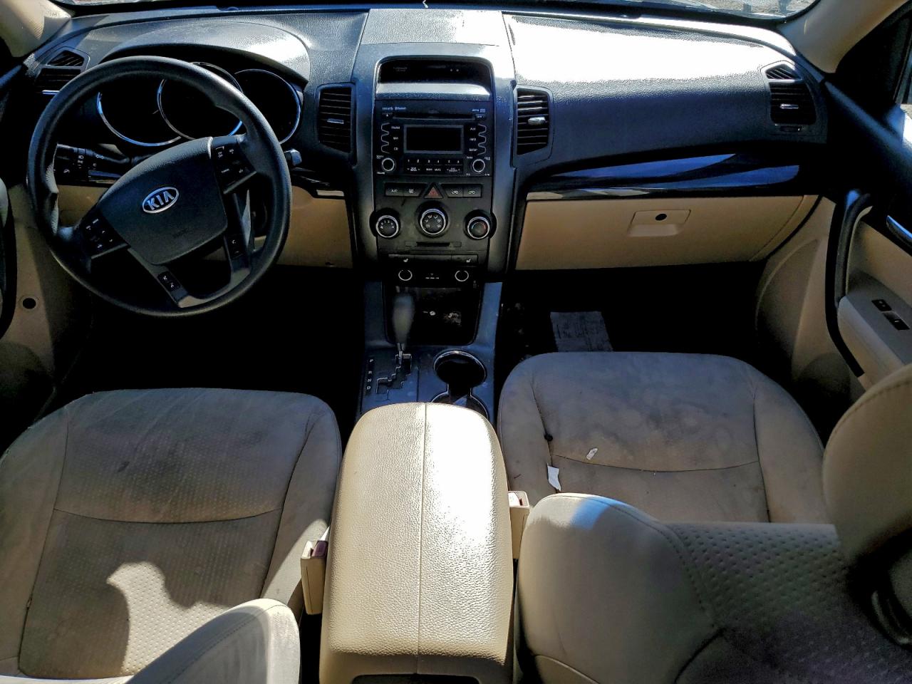 2012 KIA SORENTO BASE photo 22