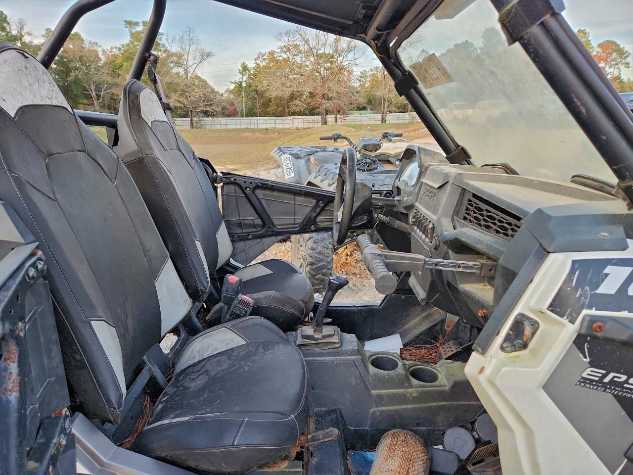 2019 POLARIS RZR XP 1000 UTILITY VEHICLE photo 6