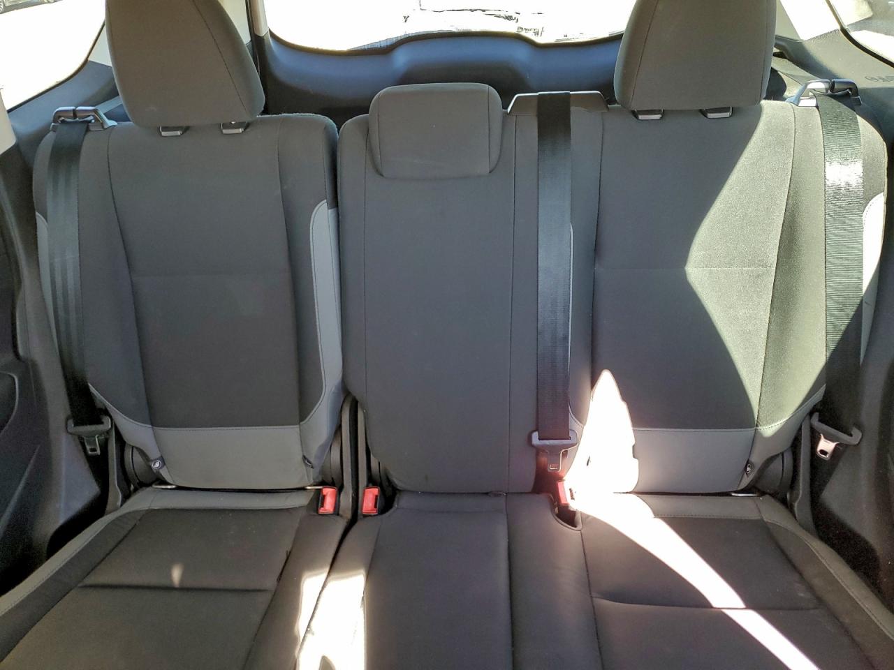 2013 FORD ESCAPE S photo 19