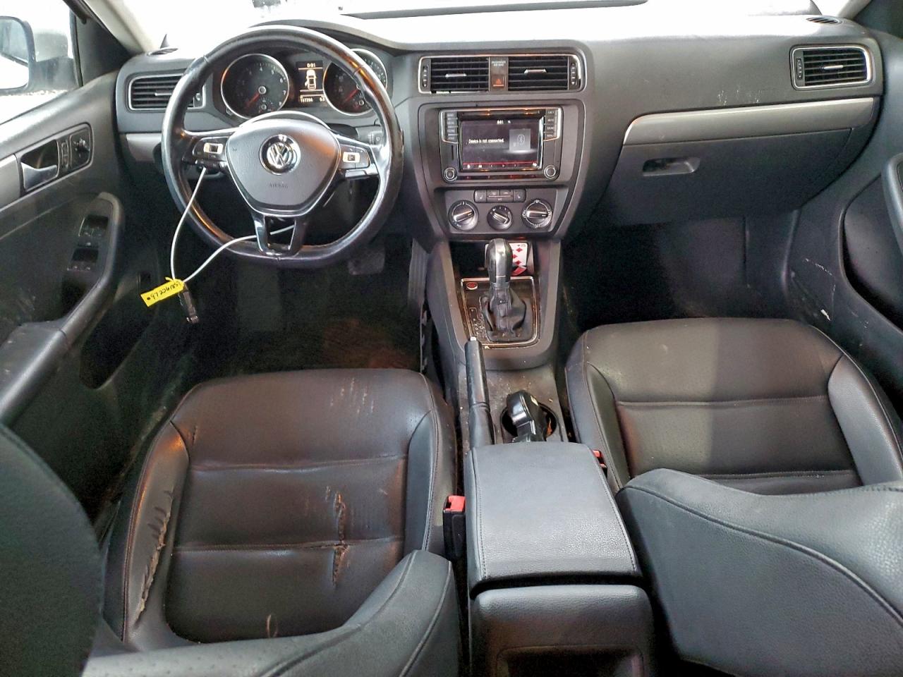 2017 VOLKSWAGEN JETTA SE photo 15