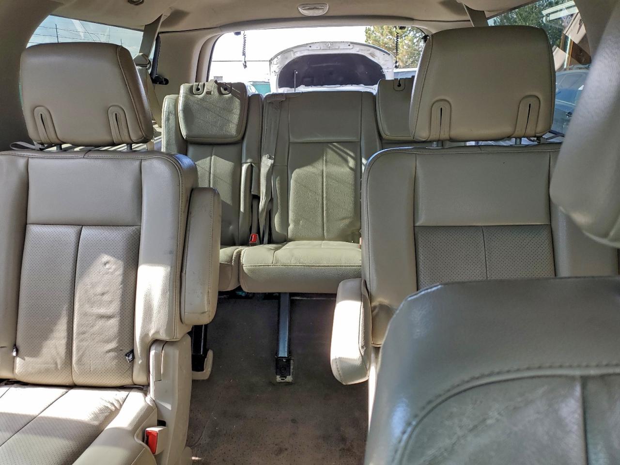 2010 FORD EXPEDITION EL LIMITED photo 19