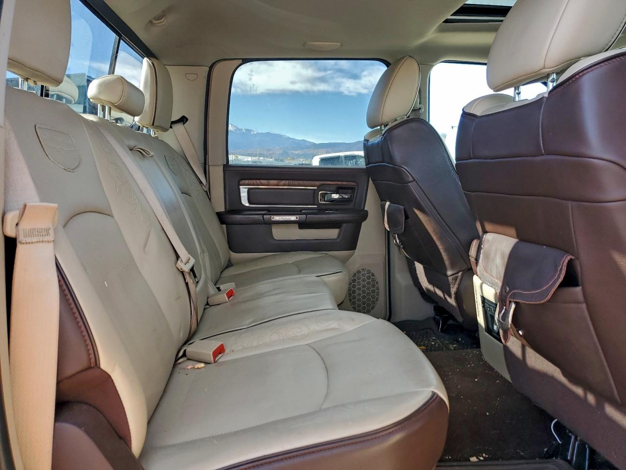 2018 RAM 1500 LONGHORN photo 28