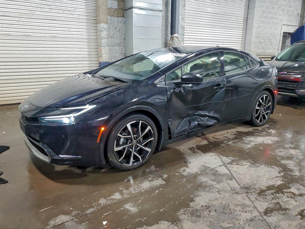 2025 TOYOTA PRIUS