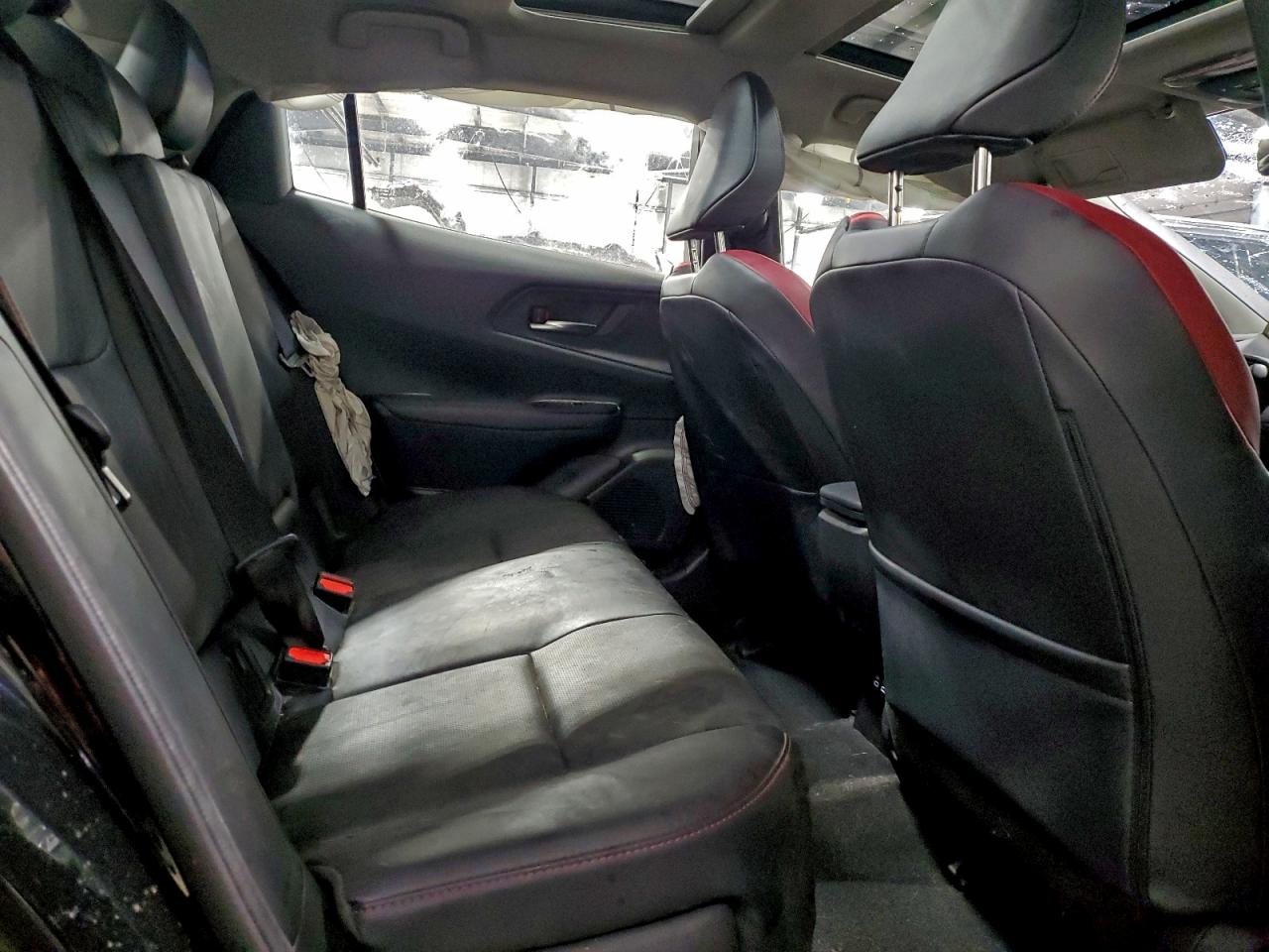 2025 TOYOTA PRIUS SE photo 19