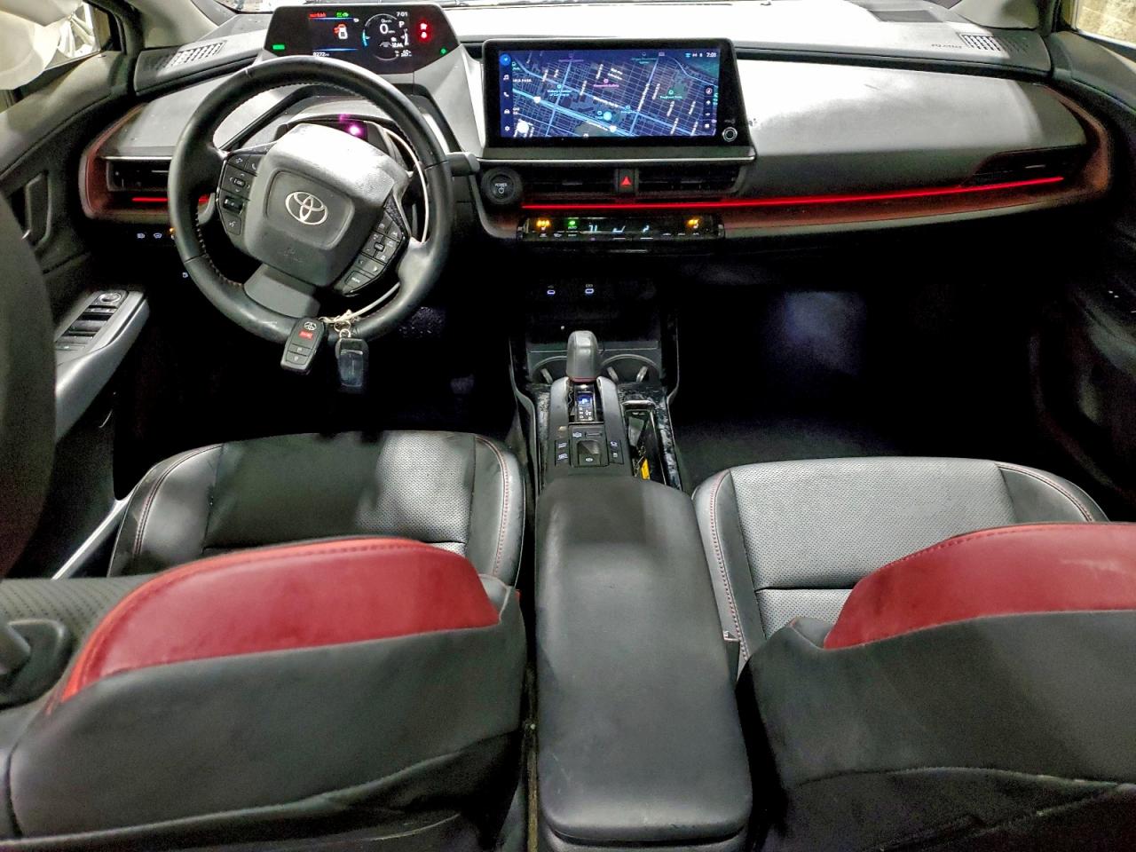 2025 TOYOTA PRIUS SE photo 15