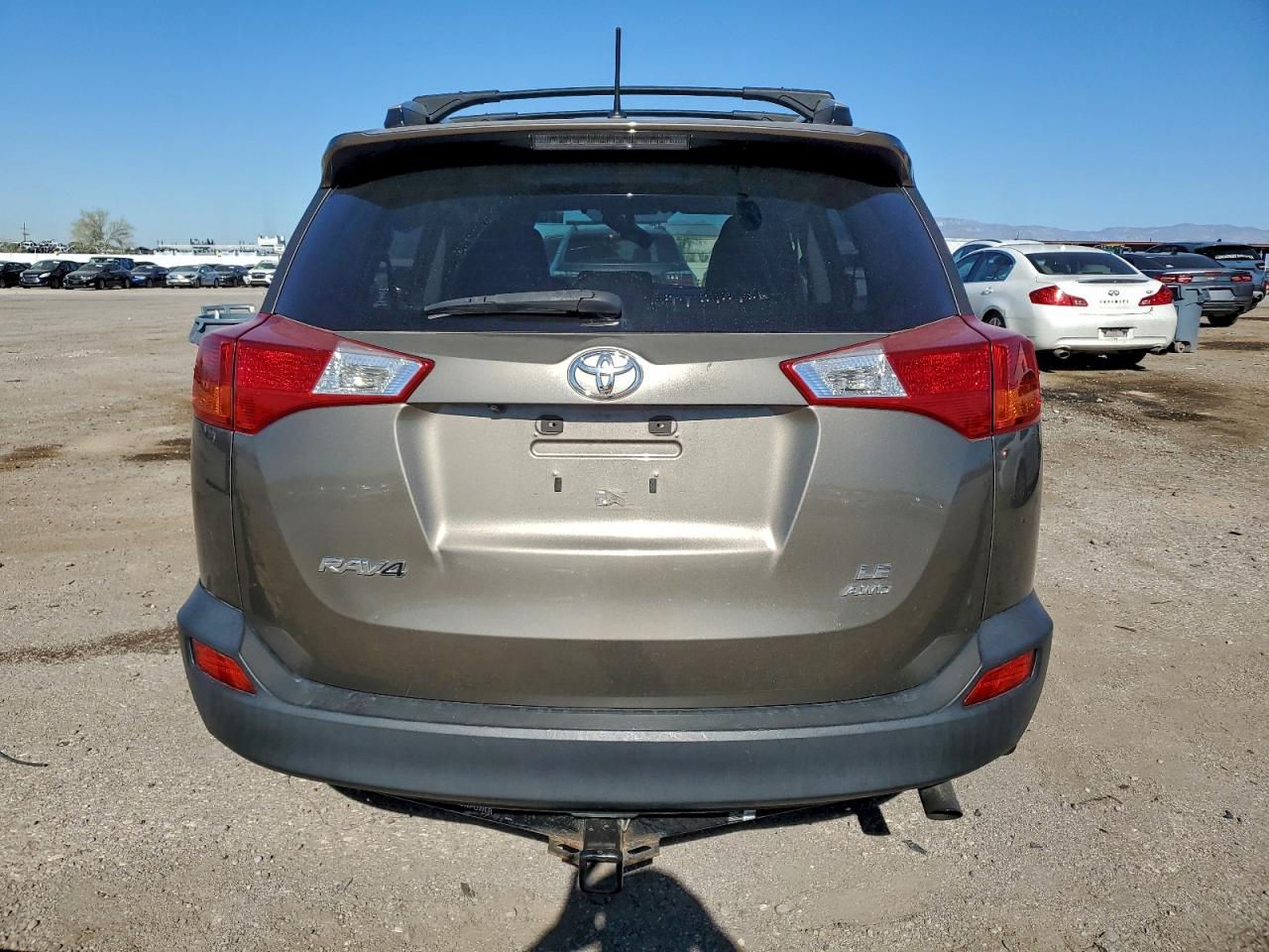 2013 TOYOTA RAV4 LE photo 11
