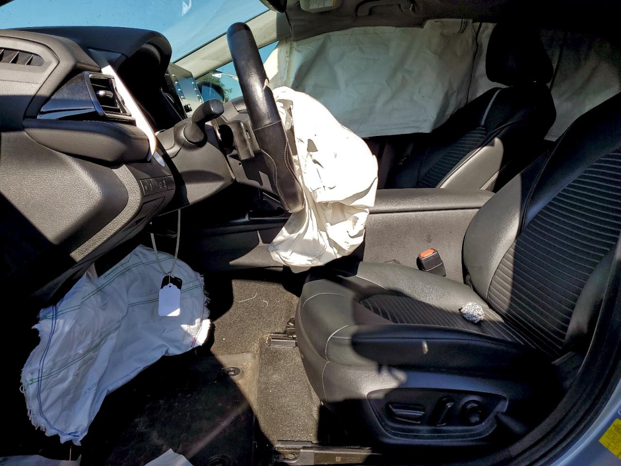 2022 TOYOTA CAMRY NIGHT SHADE photo 13