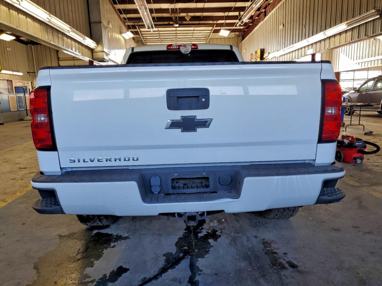 2016 CHEVROLET SILVERADO K1500 CUSTOM photo 11