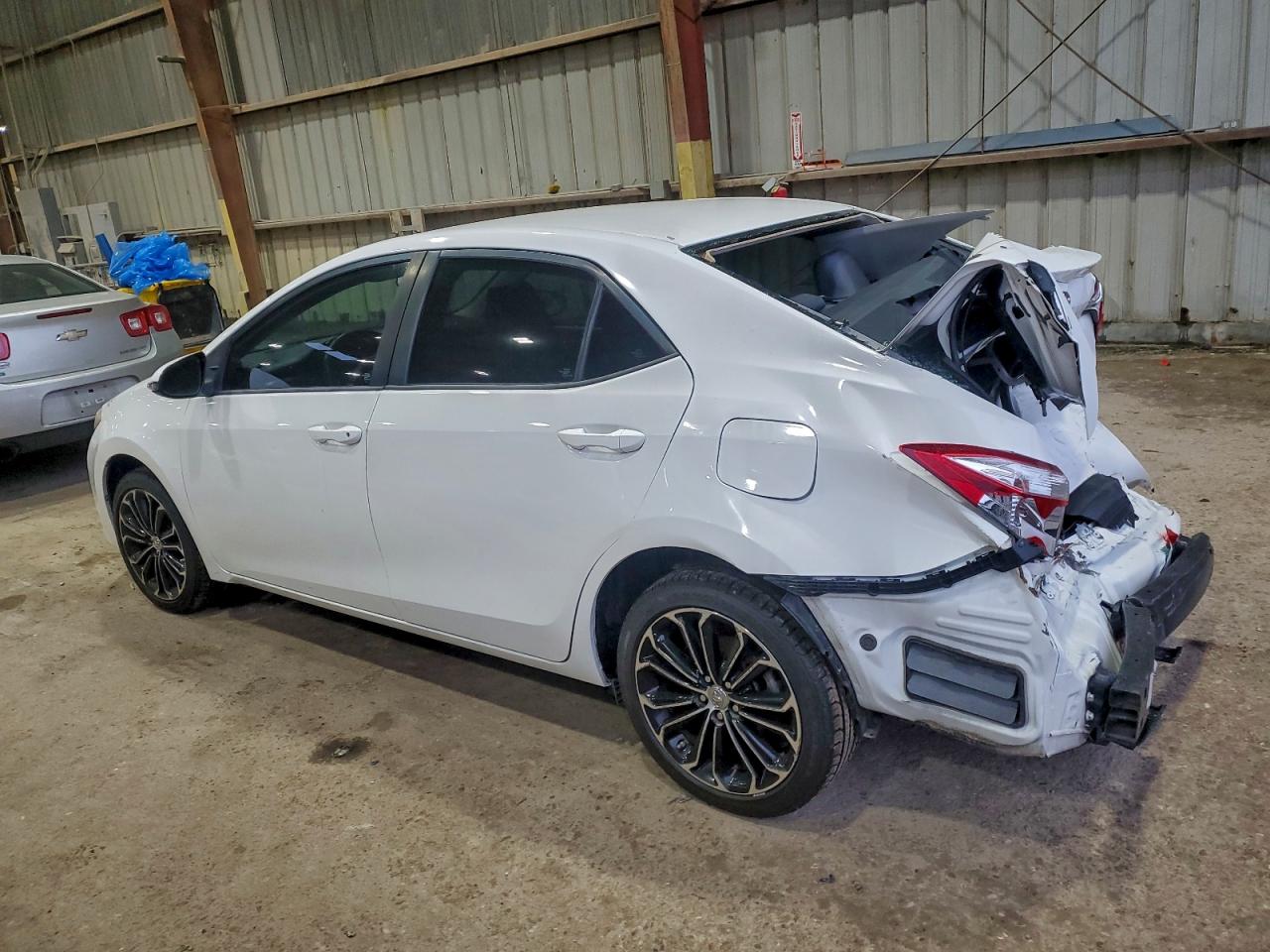 2016 TOYOTA COROLLA L photo 3