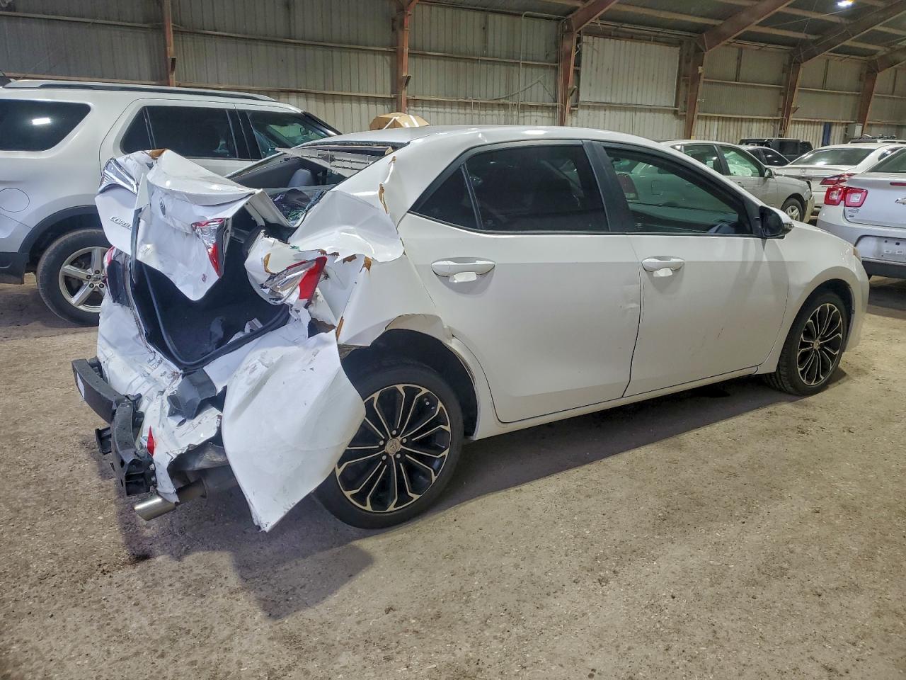 2016 TOYOTA COROLLA L photo 5
