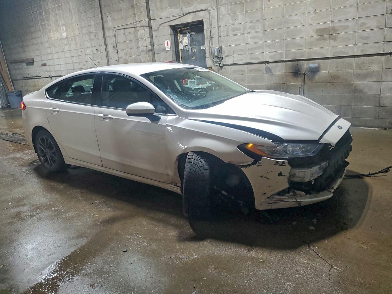 2018 FORD FUSION SE photo 4