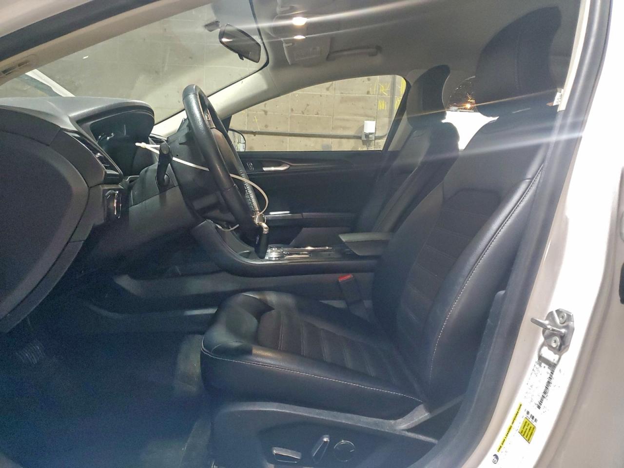 2018 FORD FUSION SE photo 7