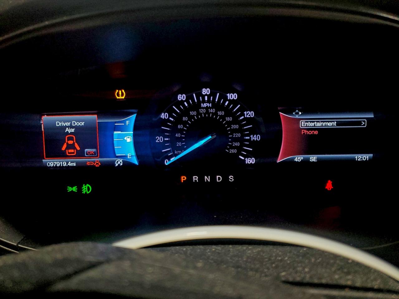 2018 FORD FUSION SE photo 9