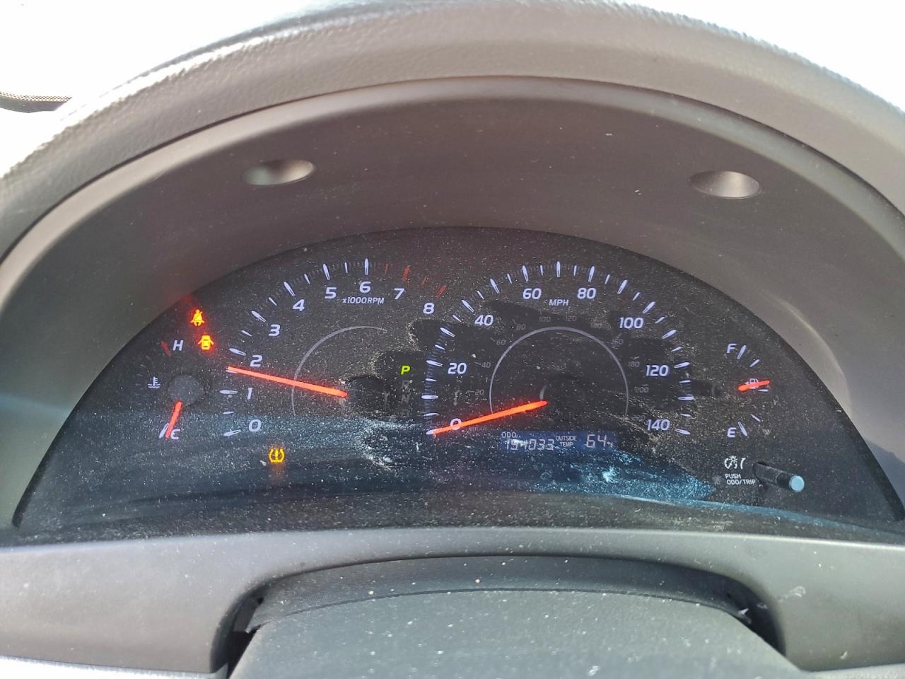 2010 TOYOTA CAMRY BASE photo 17