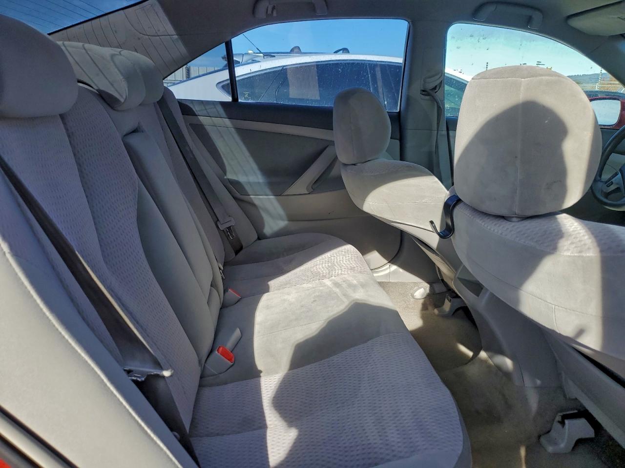 2010 TOYOTA CAMRY BASE photo 19