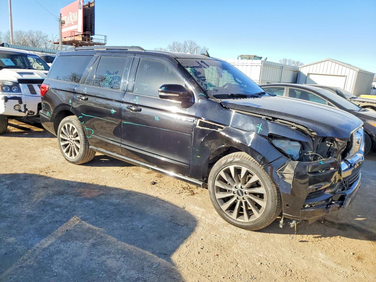 2019 LINCOLN NAVIGATOR RESERVE photo 4