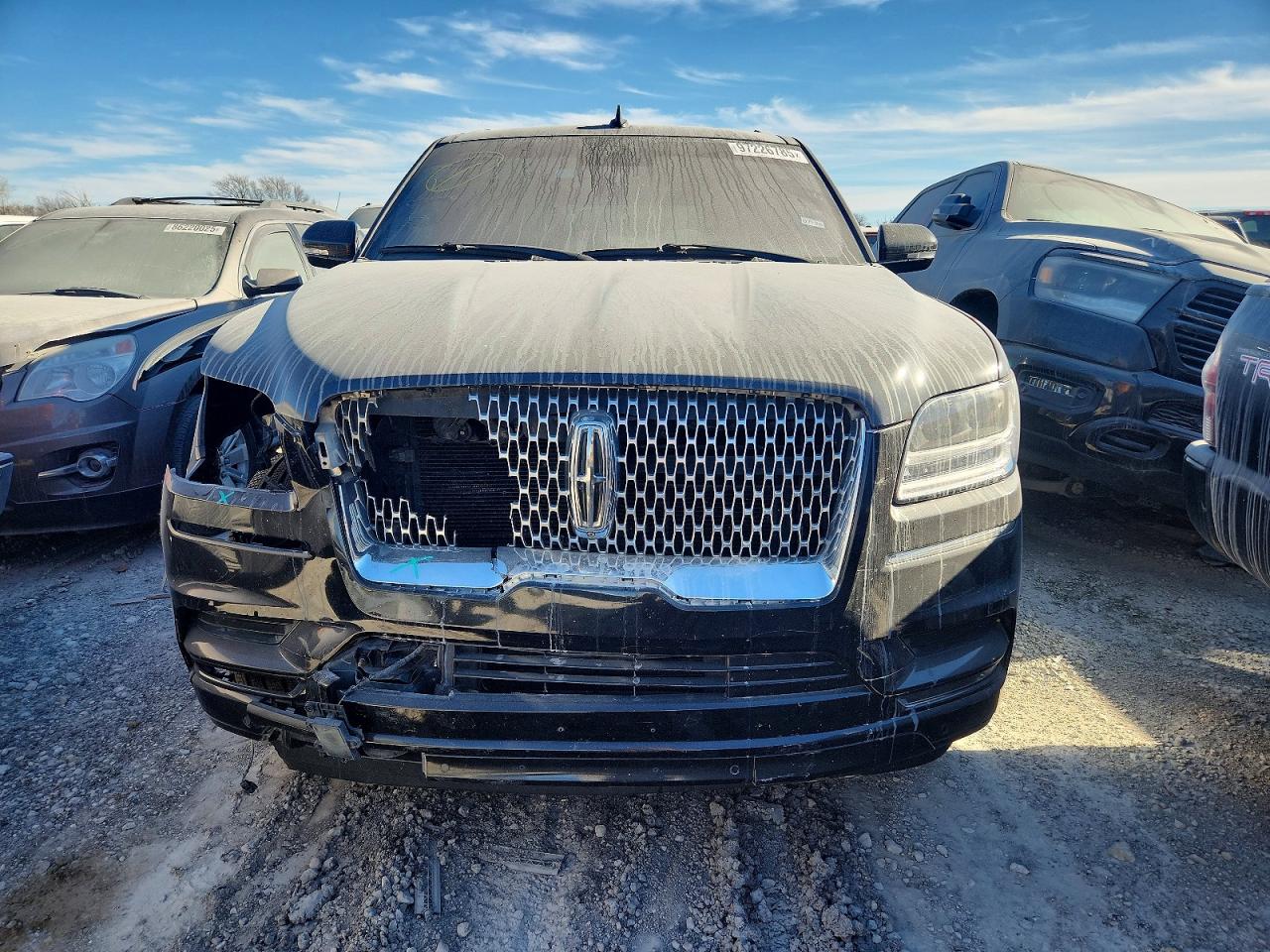 2019 LINCOLN NAVIGATOR RESERVE photo 5